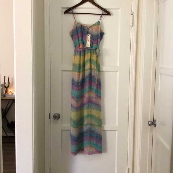 Olive & Oak Dress - Picture 3 of 4